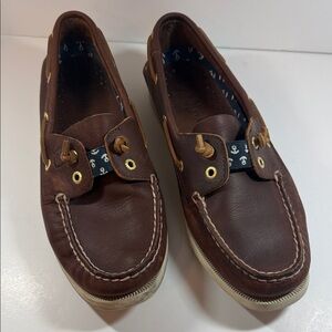 Women’s leather sperry top-sider size 8.5